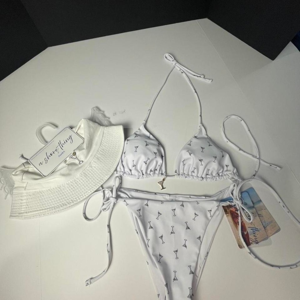White teeny bikini Martini charmed set  Medium NWT and matching sun hat. - Picture 2 of 5